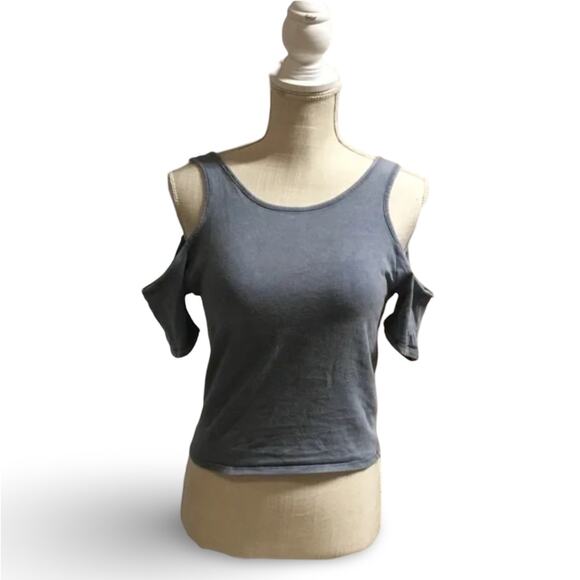 Forever 21 Cold Shoulder Top - Picture 2 of 4